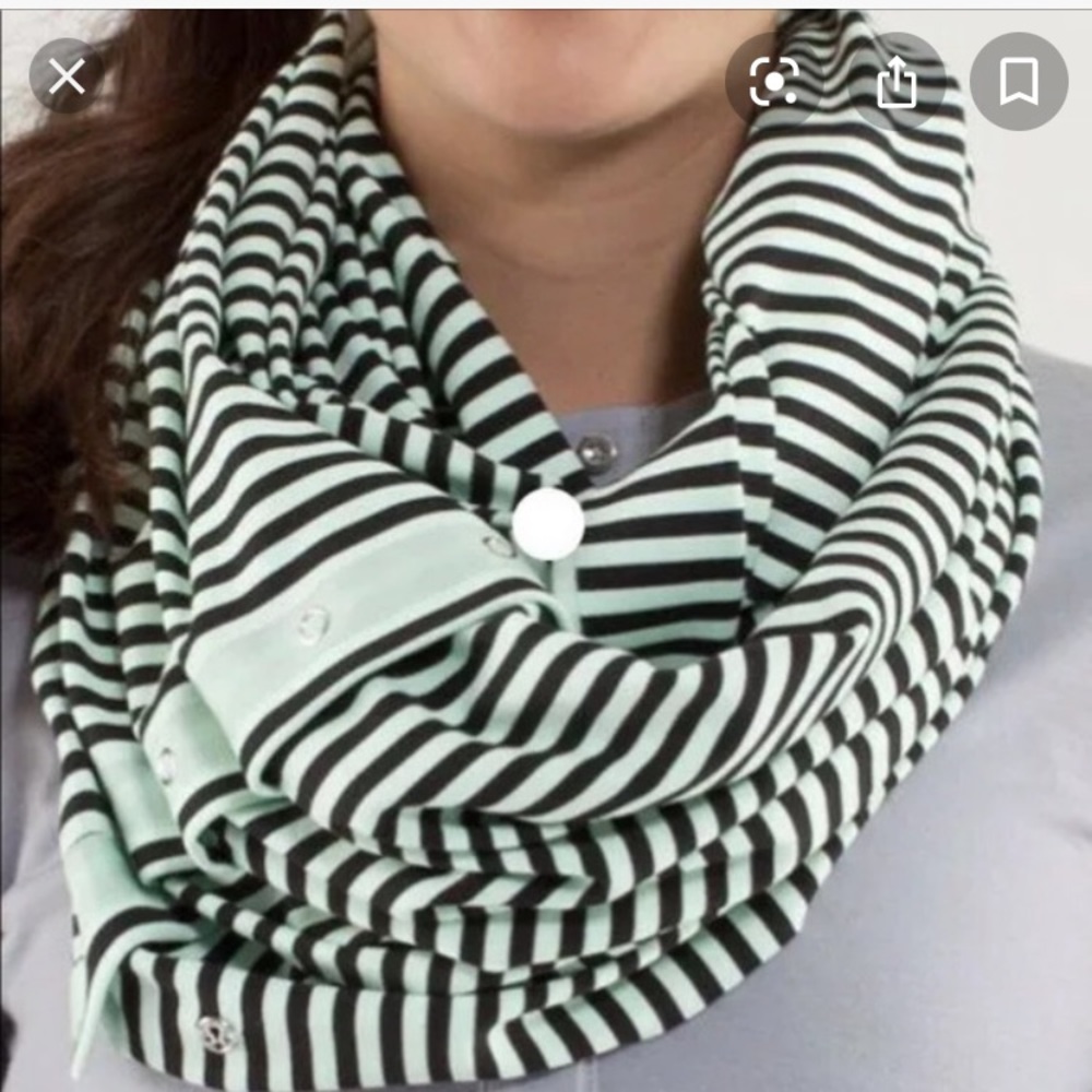Lululemon scarf